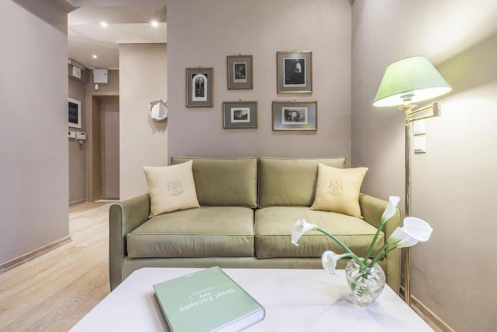 Luxury Acropolis View Duplex Penthouse In Thiseio 155M2 Atene Esterno foto